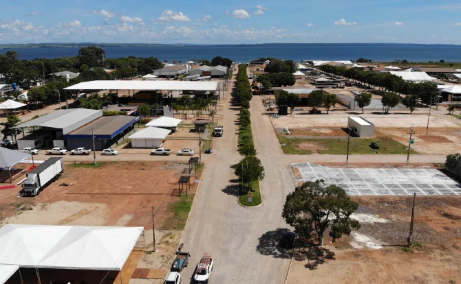 Agrotins 2026 entra na reta final de preparação com montagem acelerada dos estandes